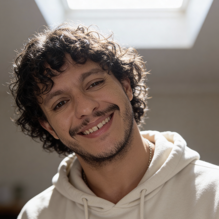 Thalles Bastos